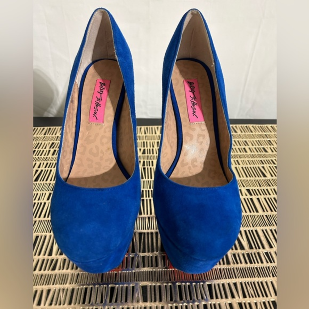 Betsey Johnson Giselle Blue Suede Heels with Hot‎ Pink Sole